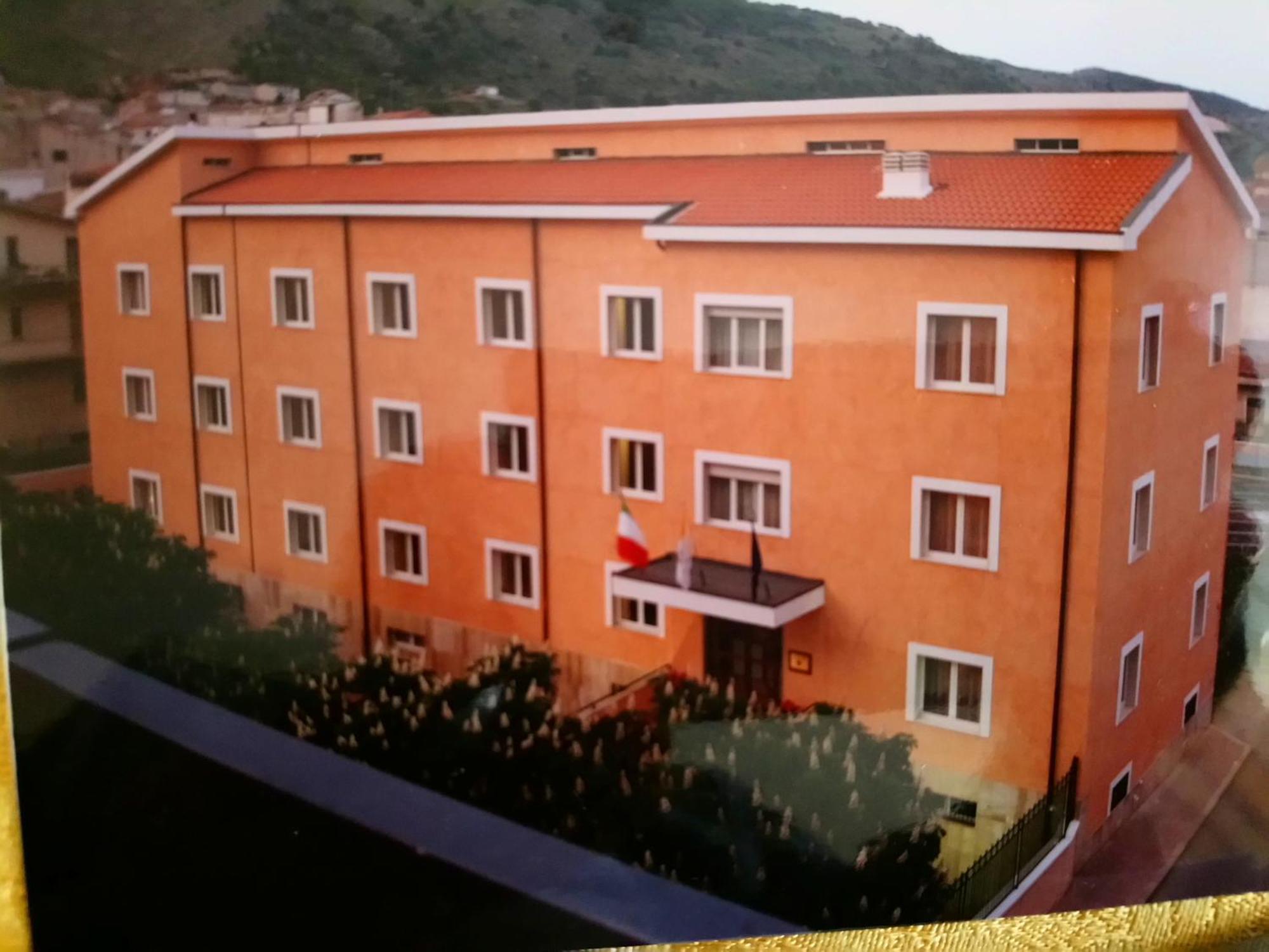 Casapaceebene Hotel San Giovanni Rotondo Buitenkant foto
